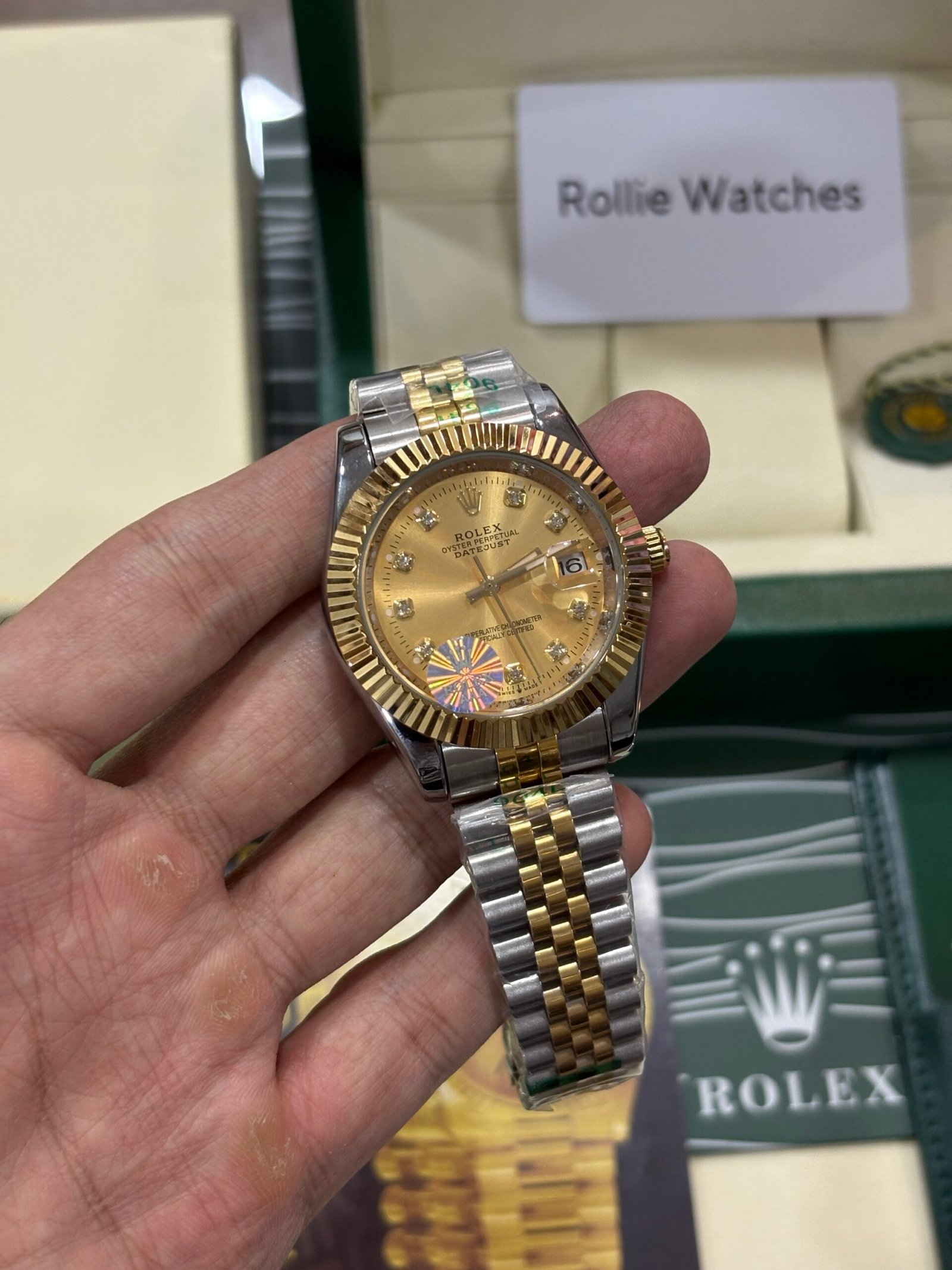 Rolex Oyster perpetual Date Just Quartz - Image 12