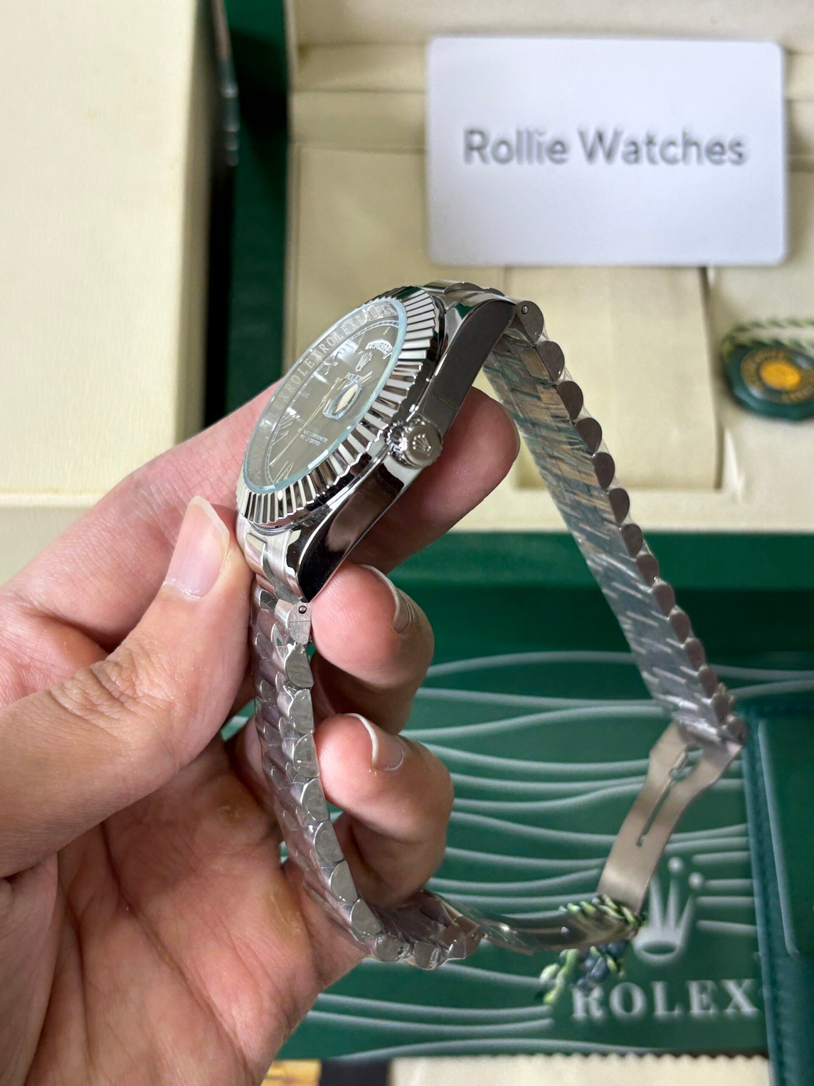 Rolex Oyster Perpectual Day Date Silver Black Quartz - Image 8