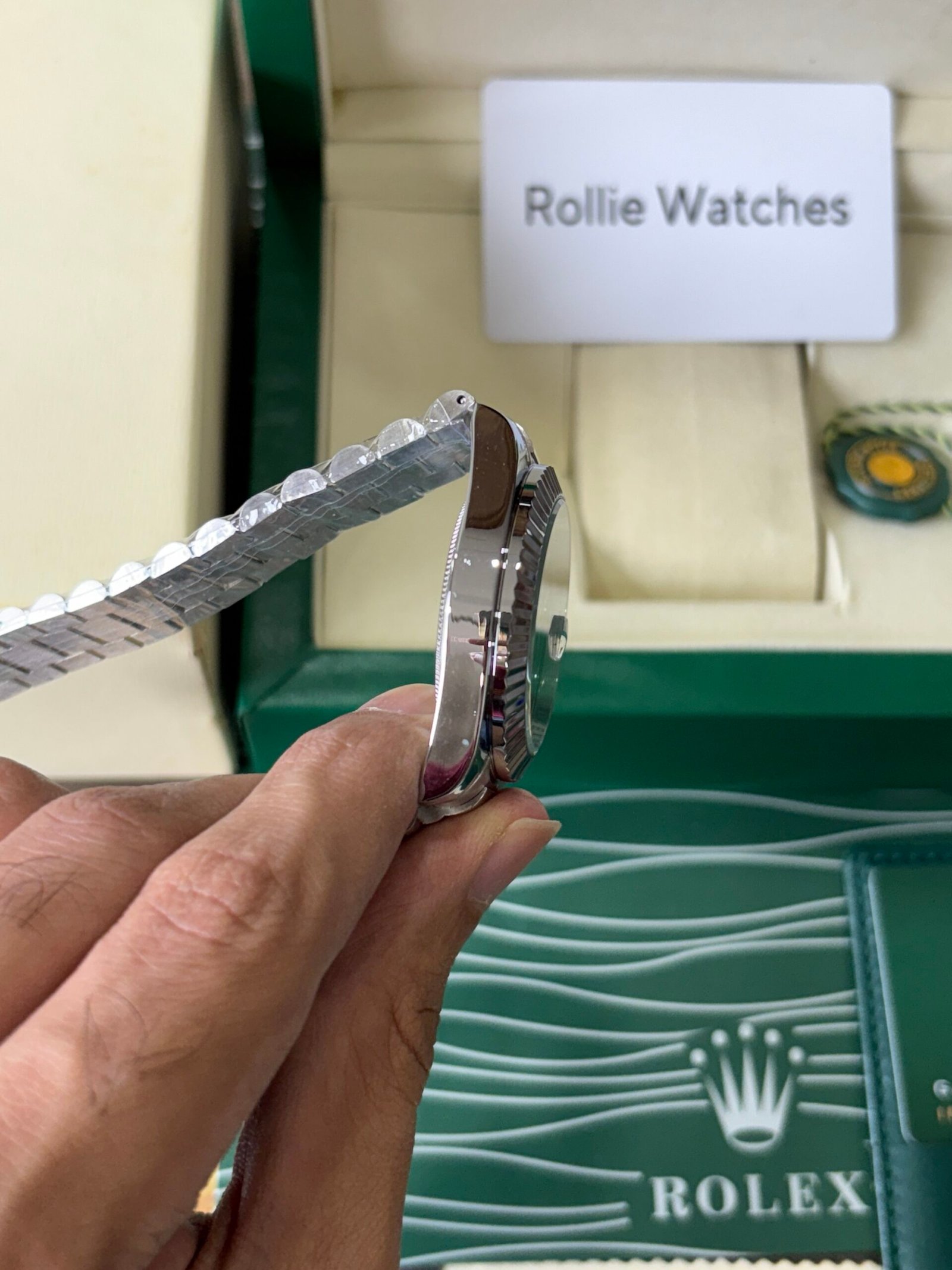 Rolex Oyster Perpectual Day Date Silver Black Quartz - Image 7