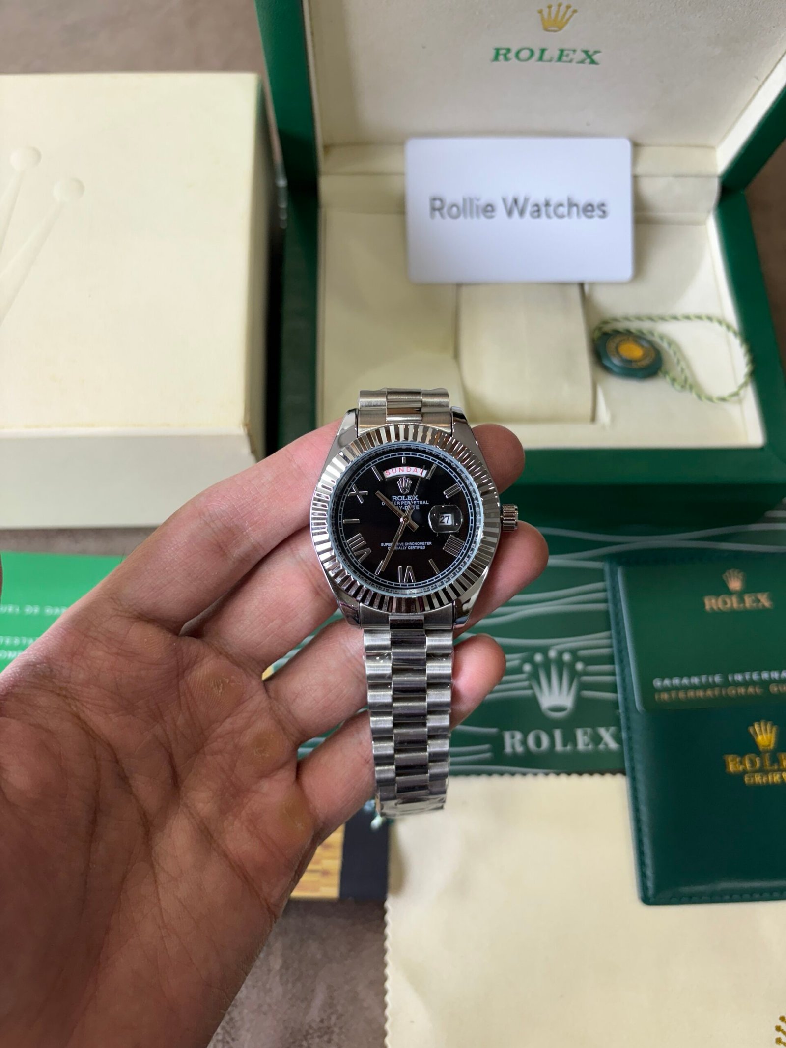 Rolex Oyster Perpectual Day Date Silver Black Quartz - Image 3