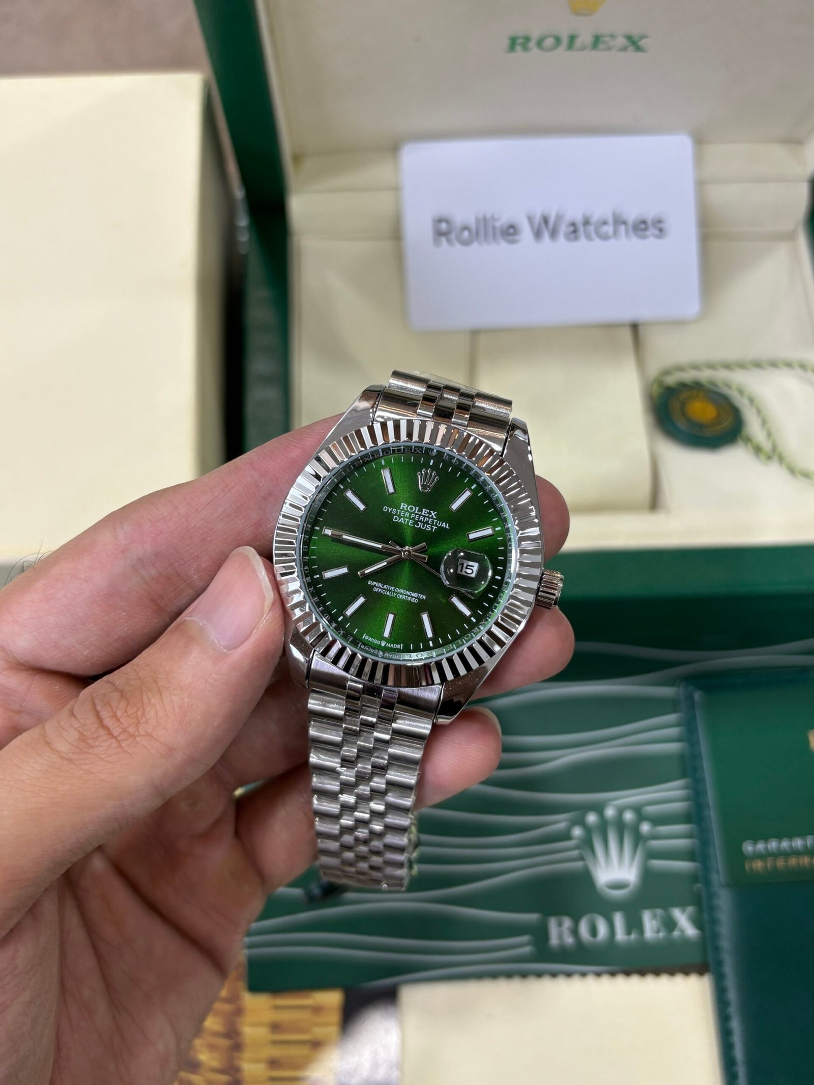 Rolex Oyster Perpetual Date Just Quartz - Image 3