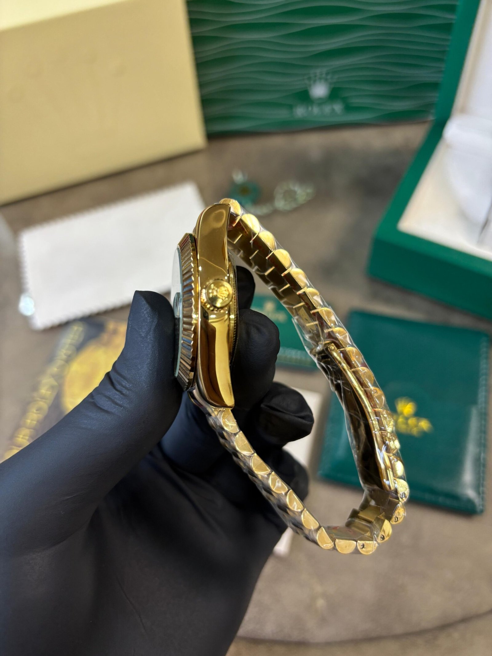 Rolex Oyster perpetual Day Date Automatic Gold Green - Image 4