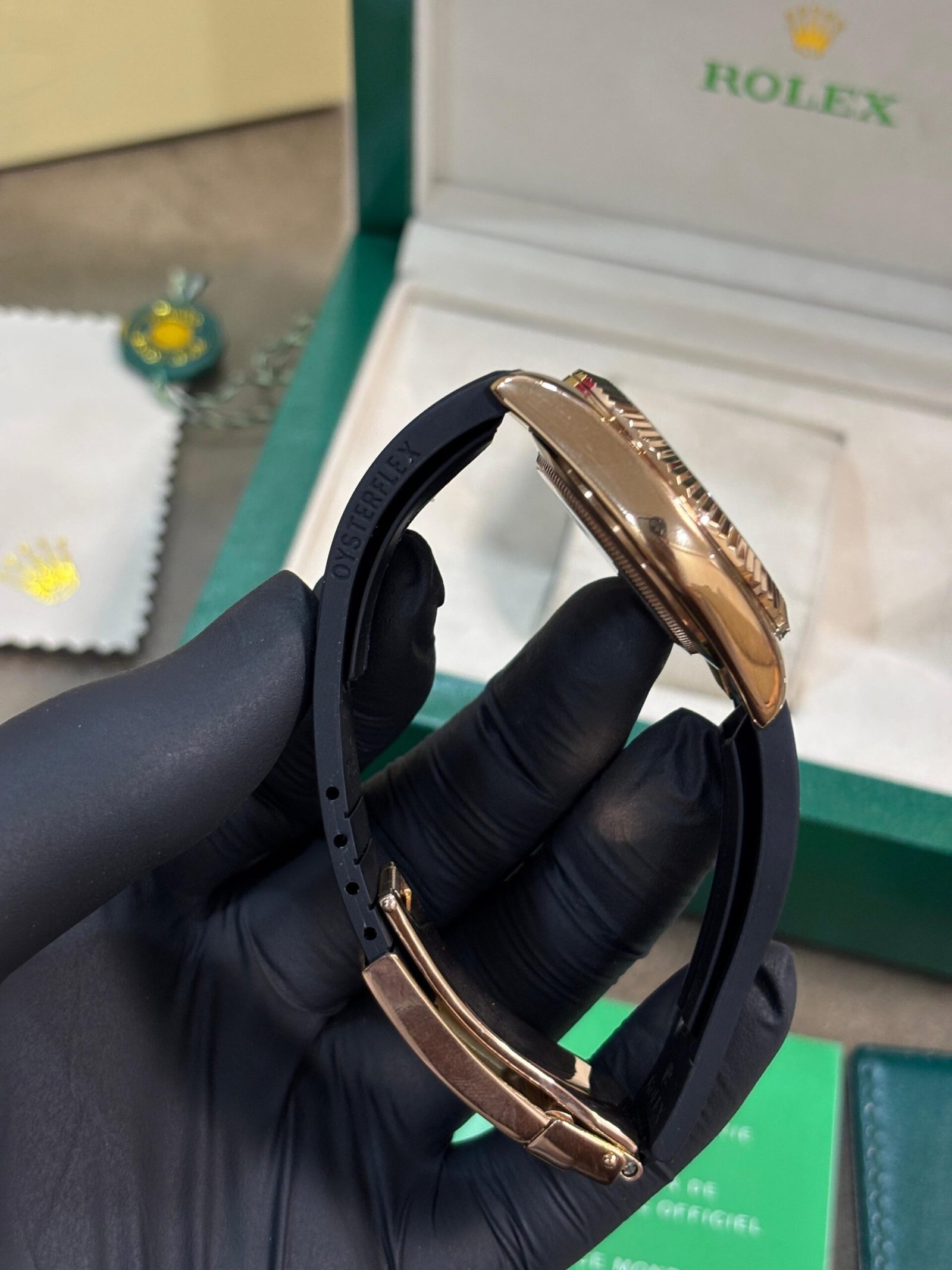 Rolex Oyster perpetual Sky Dweller - Image 8